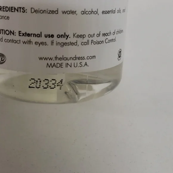 BUNDLE OF 2 The Laundress Fresh Wash Fabric Fresh - Picture 3 of 3